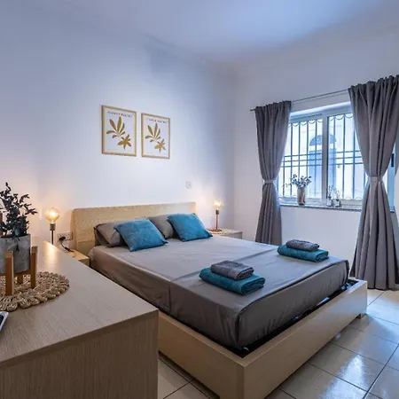 Morina Court Apartment