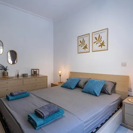 Morina Court