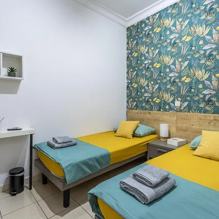 Apartment Morina Court *