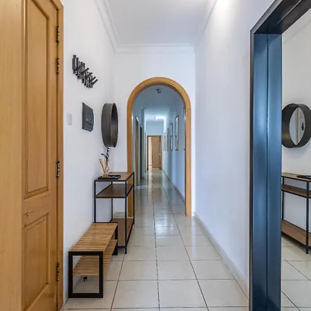 Morina Court Apartment San Ġiljan