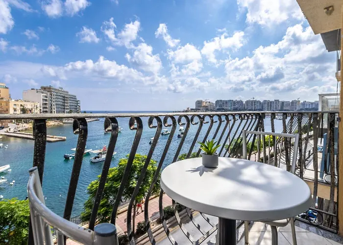 Morina Court アパート Saint Julian's